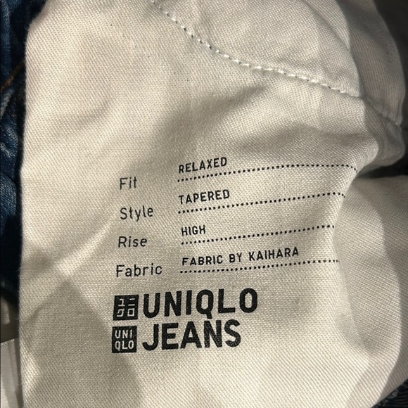 Uniqlo Women’s Blue Distressed Jeans - Picture 5 of 6